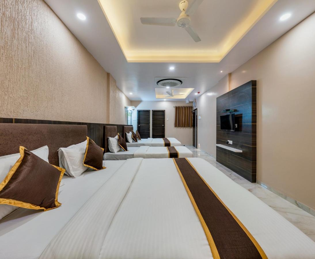 Hotel Aatithya Satkar Near Mahalaxmi Temple Kolhapur Esterno foto