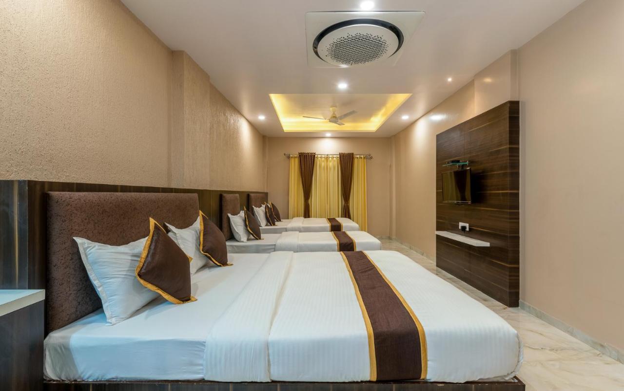 Hotel Aatithya Satkar Near Mahalaxmi Temple Kolhapur Esterno foto